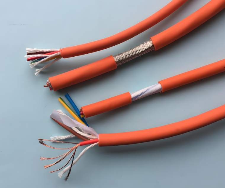 南方珠江科技電纜分享電纜行業(yè)創(chuàng)新模式經營能解決電纜庫存.jpg 南方珠江科技電纜分享電纜行業(yè)創(chuàng)新模式經營能解決電纜庫存.jpg